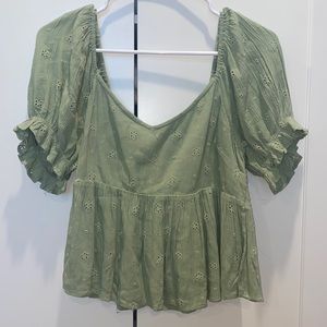 Green flower pattern blouse